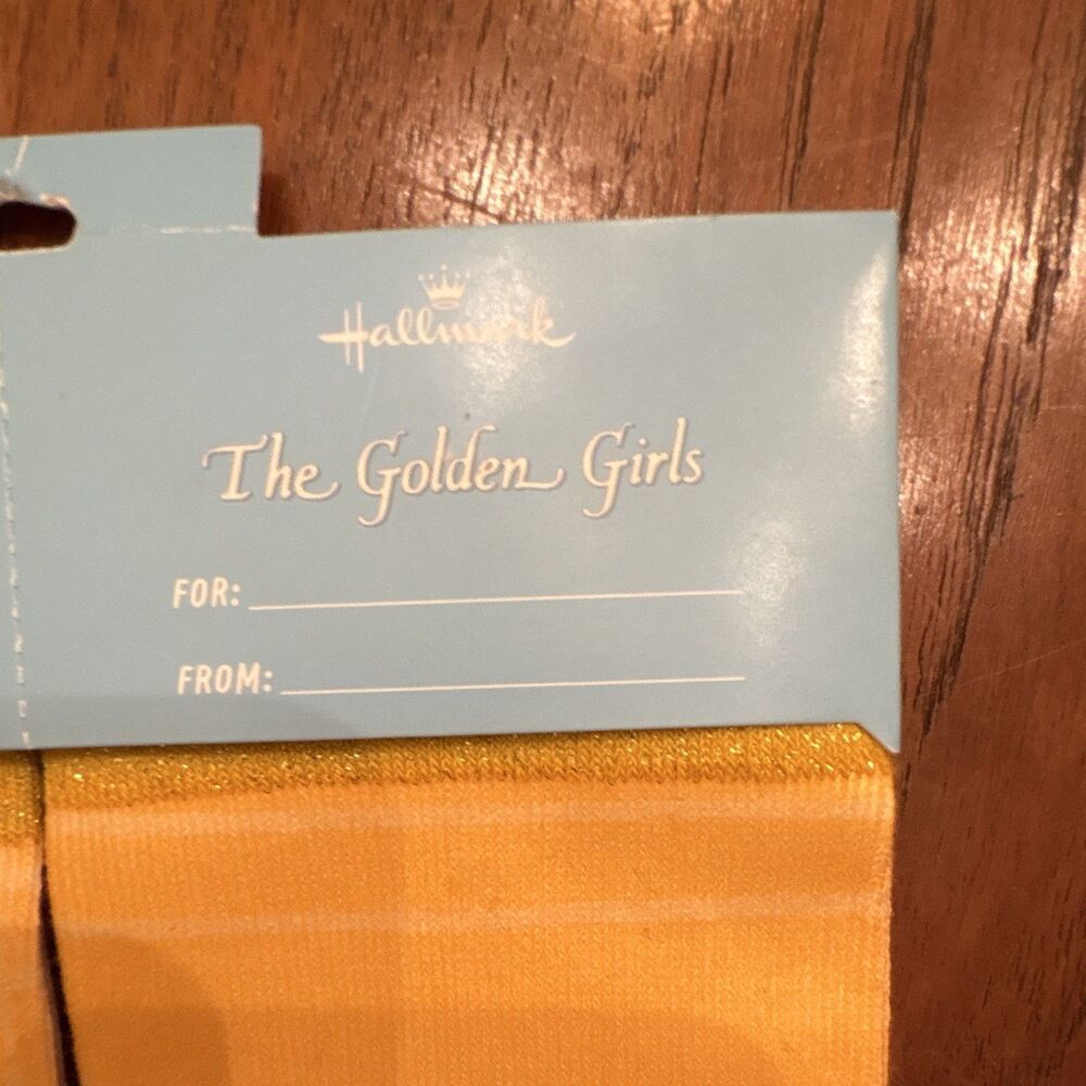 LOT of Hallmark Golden Girls Women’s Crew Socks 2 Pairs One Size Multicolor - Picture 8 of 8